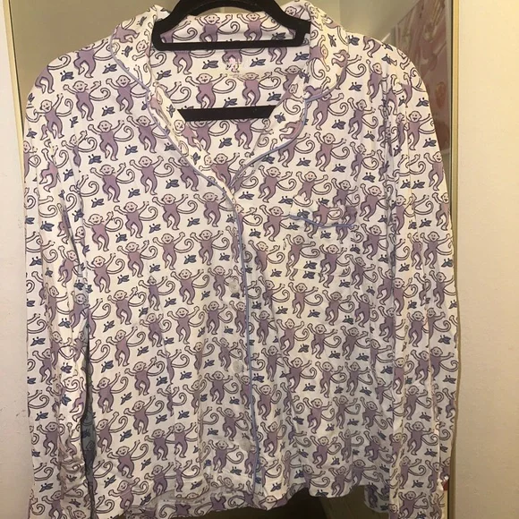 Roller Rabbit Pj Top - Picture 2 of 2